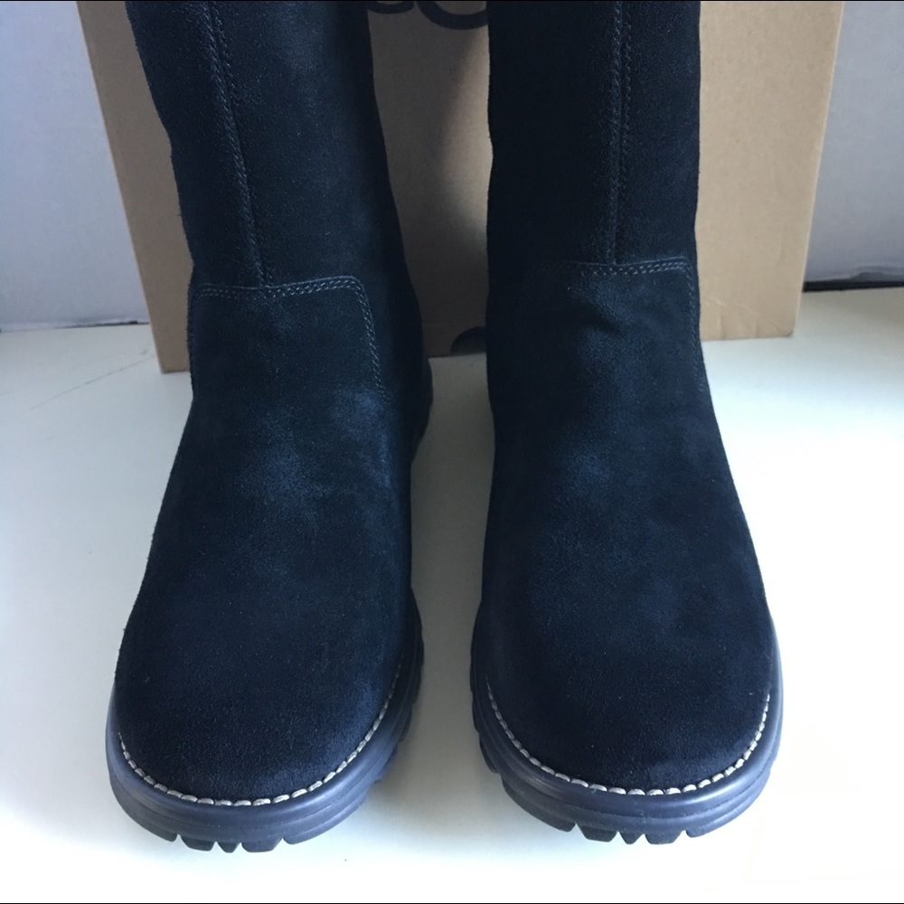 COPY - ❤️*SALE* New UGG Women Langley Mid Calf Boots.